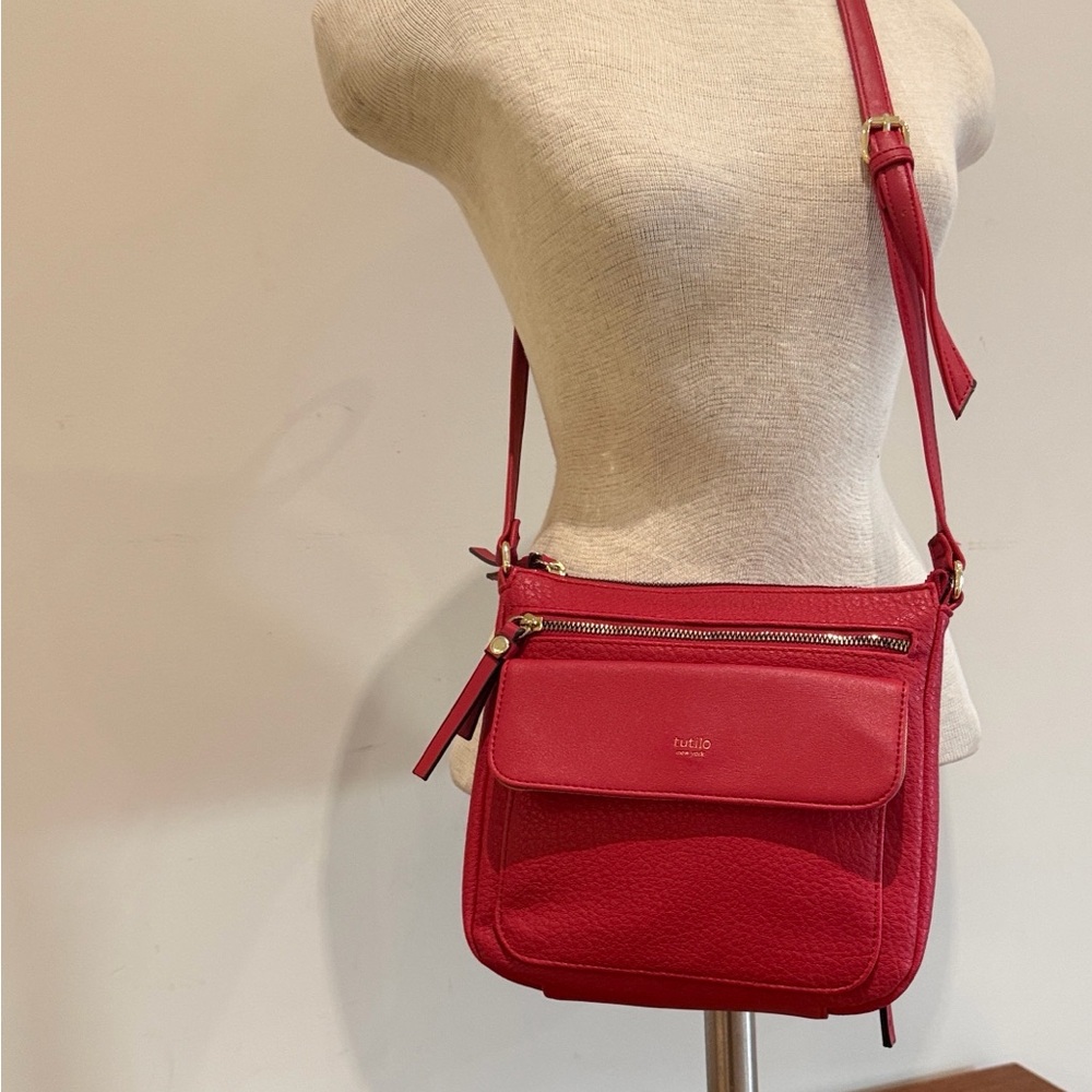 Tutilo New York Red Small Crossbody Bag Perfect Travel companion
